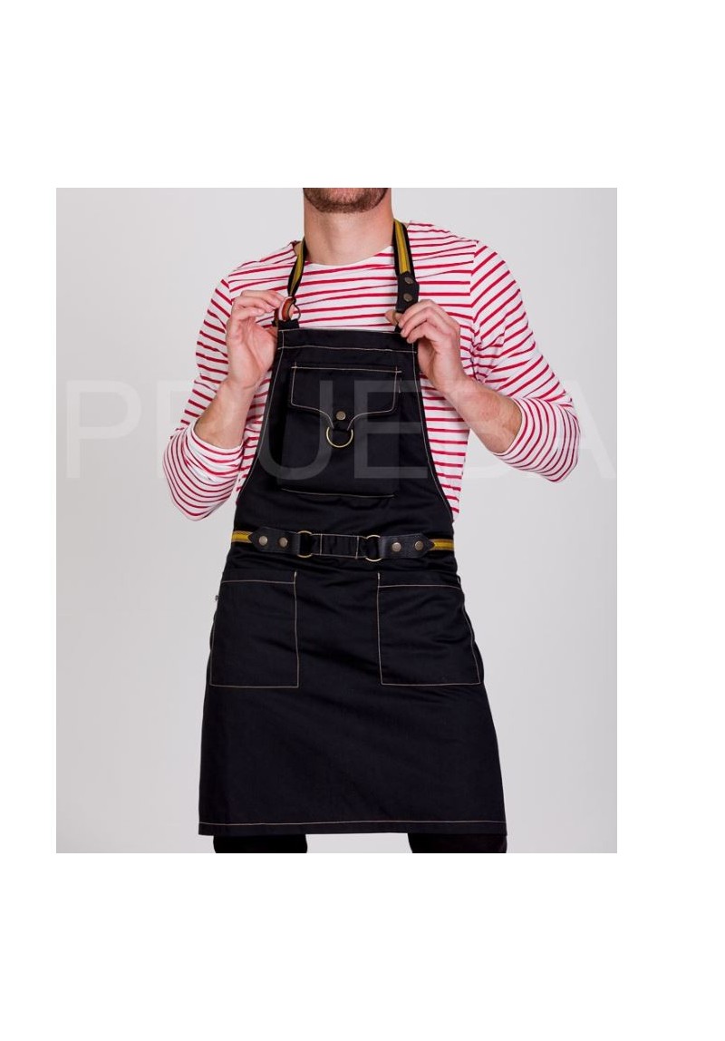 659 - DELANTAL PIM-POM PETO